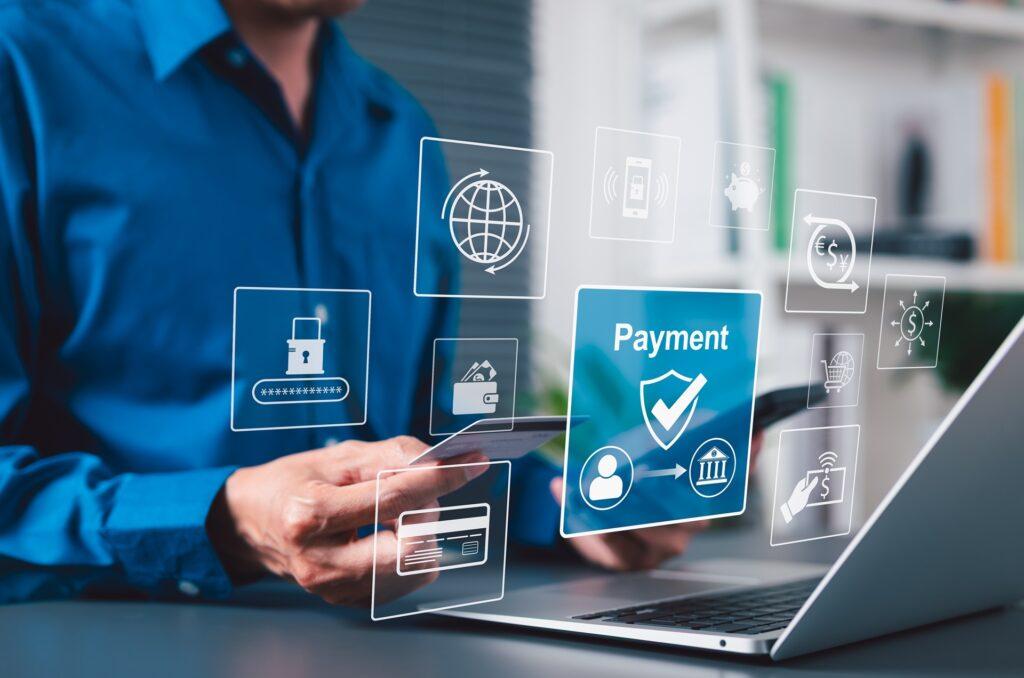 Digitale Zahlungskontrolle mit Prüfsymbolen | Finanz Sanktionsliste